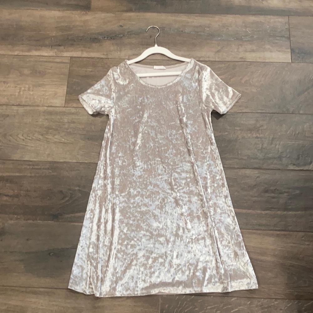 Full Tilt size XS silver velvet skate dress